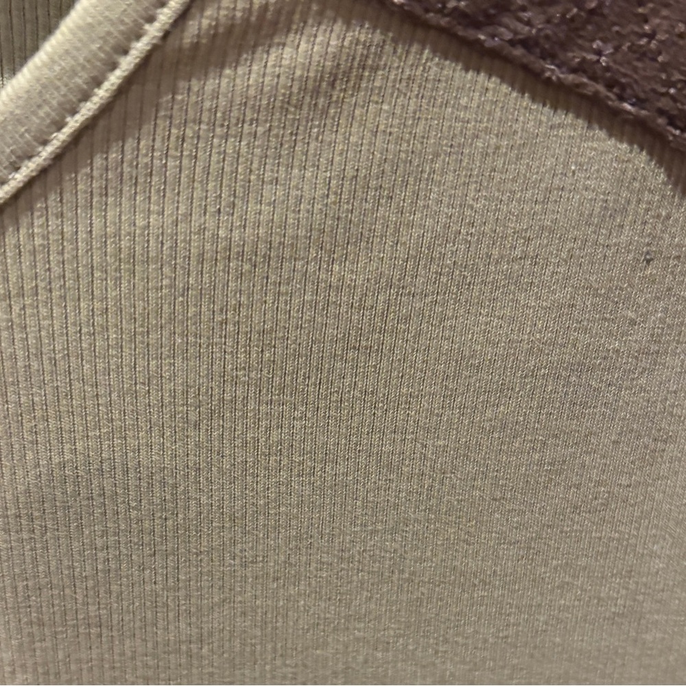 Lauren Ralph Lauren Ribbed Long Sleeve Crewneck Top W/Shoulder Zipper Detailing - Picture 6 of 9